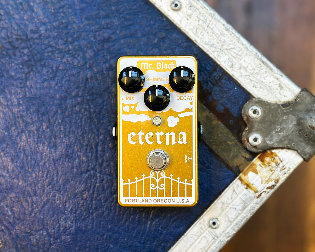 Mr. Black Eterna Gold Modified Shimmering Reverberator