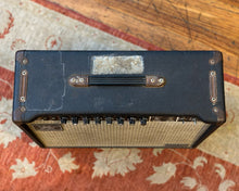 Load image into Gallery viewer, Music Man 112RD 100 Watt 1x12&quot; Guitar Amplifier
