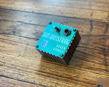 Load image into Gallery viewer, Musitronics Dan Armstrong Green Ringer
