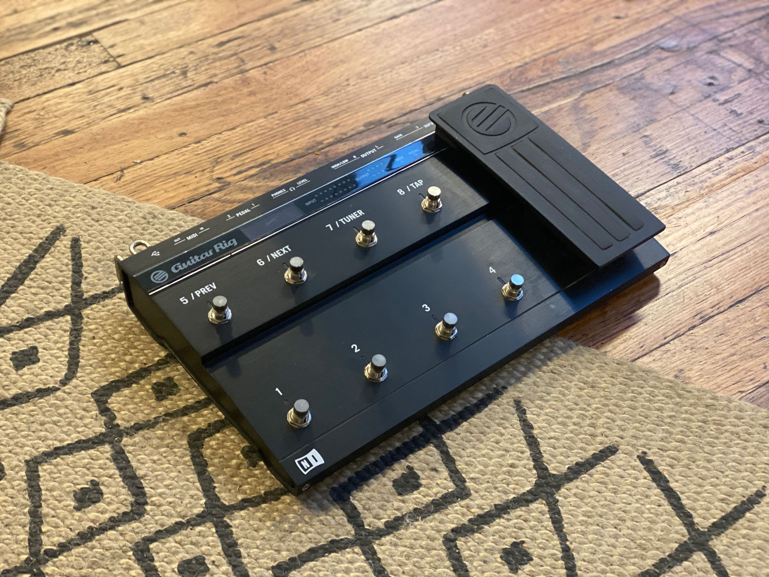 Native instruments guitar rig kontrol 3 cheap