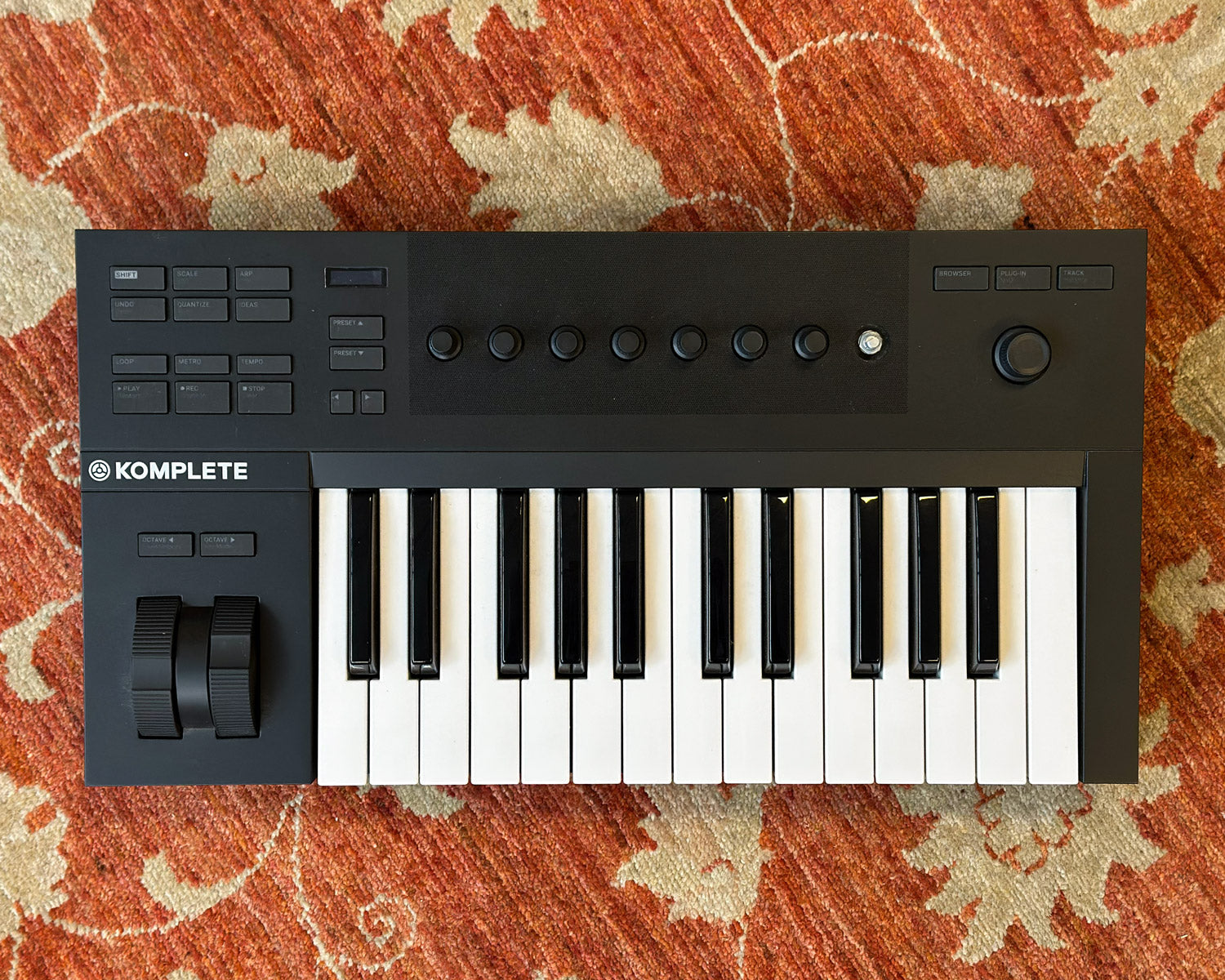Native Instruments Komplete Kontrol A25 – Found Sound Native Instruments Komplete Kontrol A25 – Found Sound