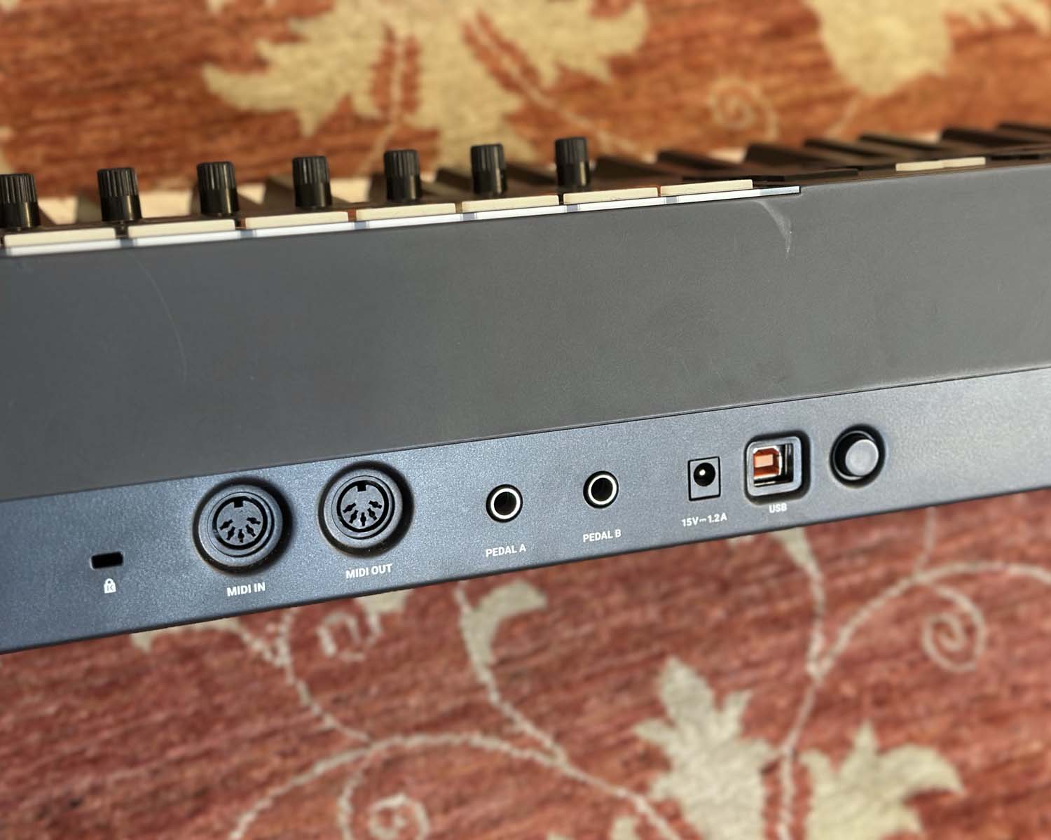 Native Instruments Komplete Kontrol S88 MK2 – Found Sound