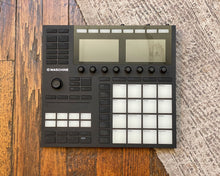 Load image into Gallery viewer, Native Instruments Maschine Mk3 Black
