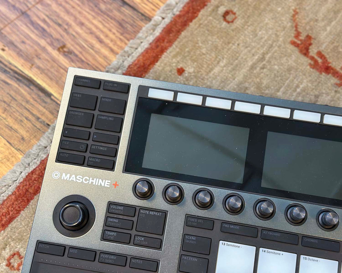 Native Instruments Maschine+ w/ Decksaver, Briefcase & Expansion Packs