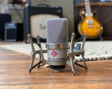 Load image into Gallery viewer, Neumann TLM 102 w/ EA 4 Shock Mount (Bundle)
