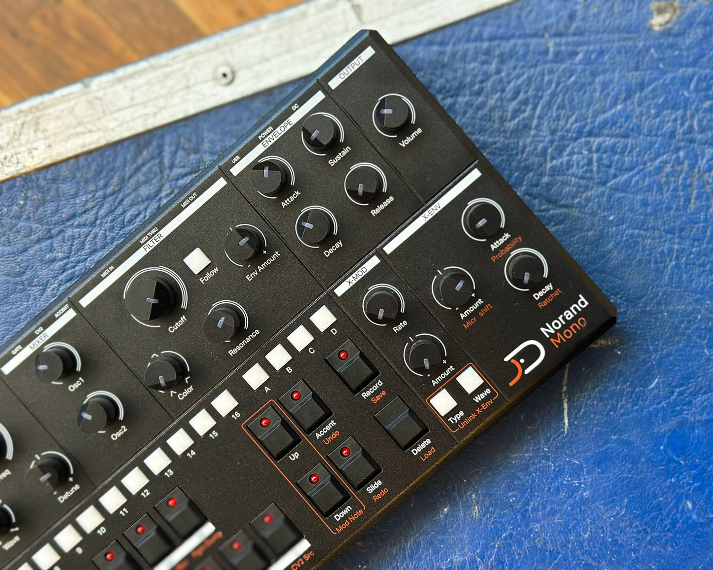 Norand Mono