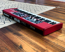 Load image into Gallery viewer, Nord Electro 6D 61-Note Semi-Weighted Waterfall Keyboard
