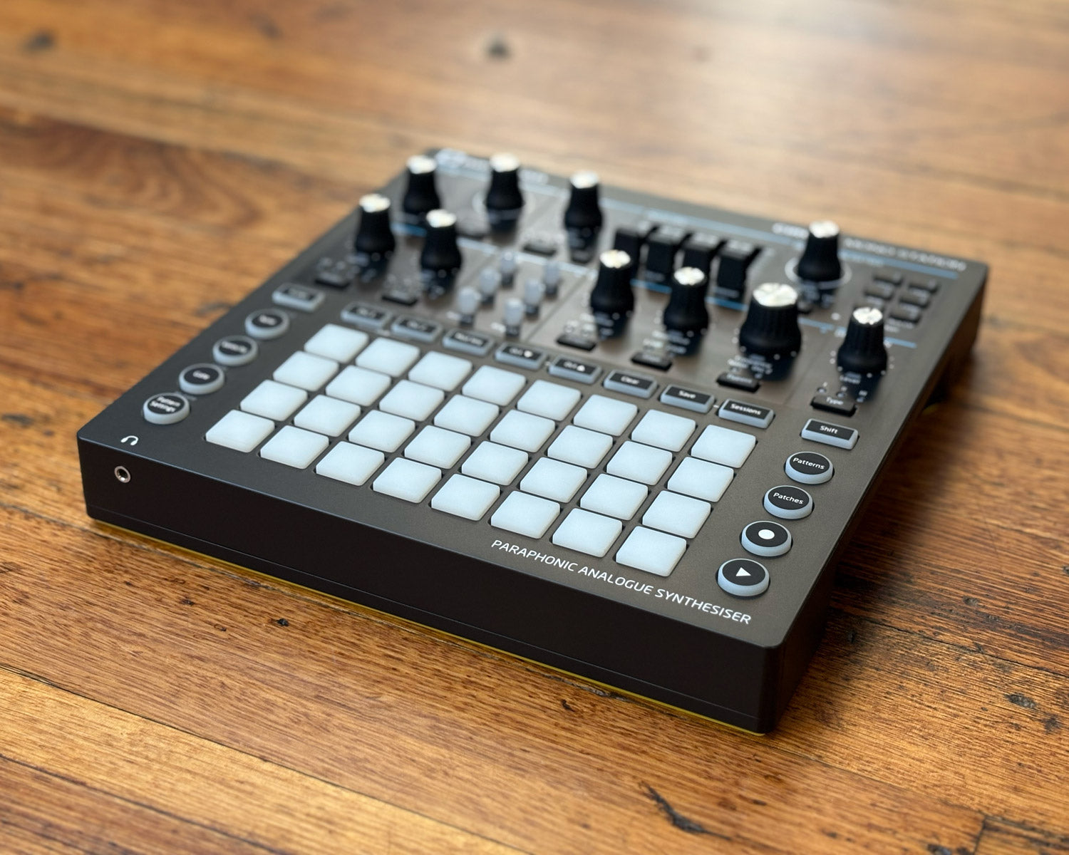 Novation Circuit Mono Station – Found Sound