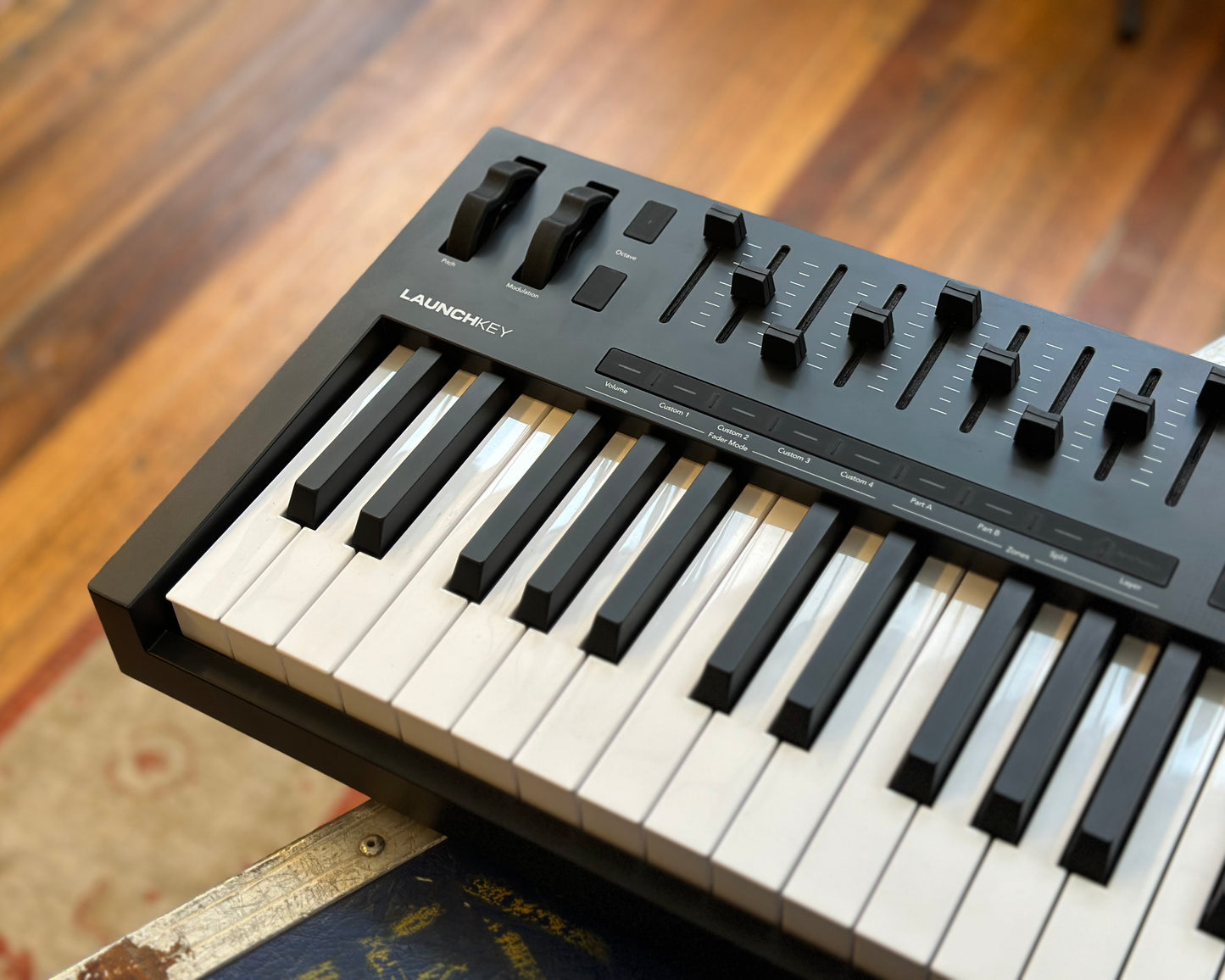 Novation Launchkey 49 MK4