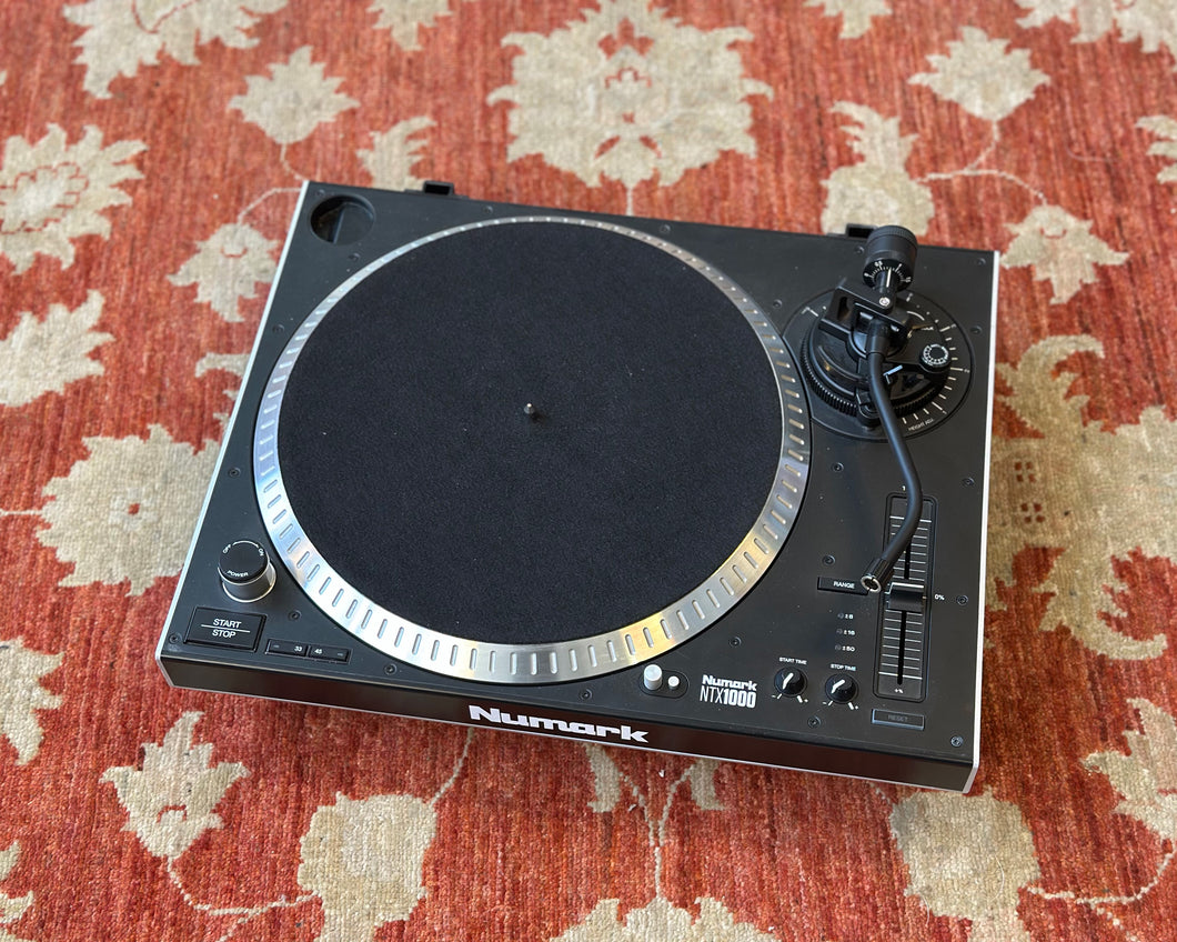 Numark NTX1000 Turntable