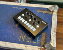 Load image into Gallery viewer, OTO Machines Biscuit 8-Bit Effects &amp; Analogue Filter
