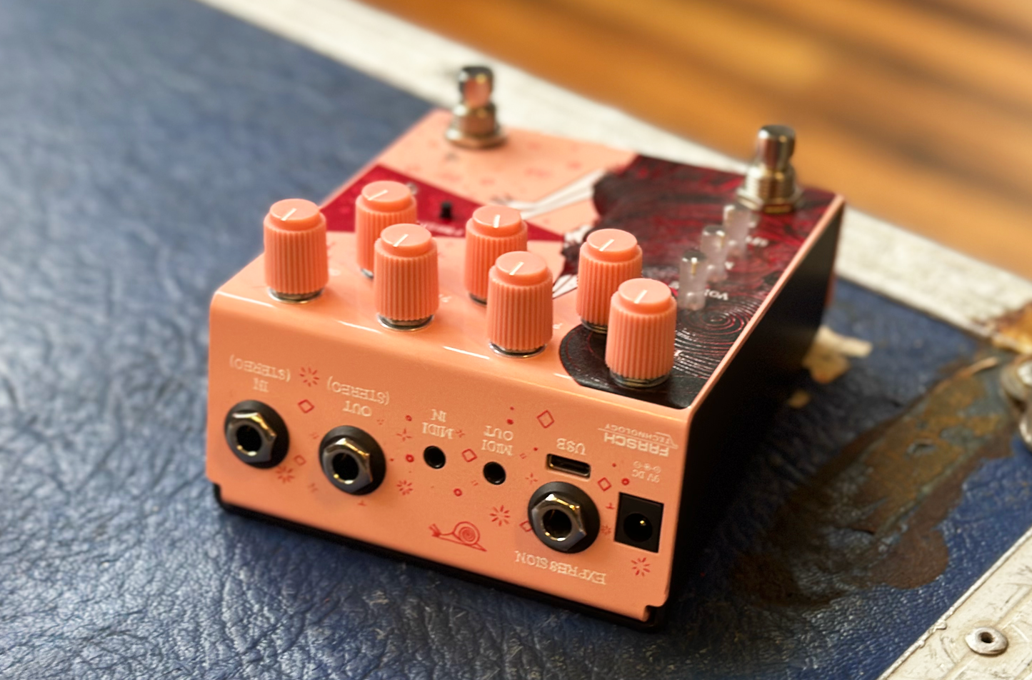 Old Blood Noise Endeavors Dark Star Stereo Reverb Pedal