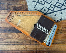 Load image into Gallery viewer, Oscar Schmidt Autoharp
