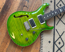 Load image into Gallery viewer, Paul Reed Smith CE 24 Semi Hollow Electric - Eriza Verde

