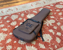 Load image into Gallery viewer, Paul Reed Smith Mira SE
