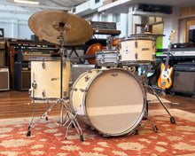Load image into Gallery viewer, Pearl '60s President Drum Set
