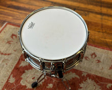 Load image into Gallery viewer, Pearl SensiTone 14&quot; Snare Elite w/ Stand
