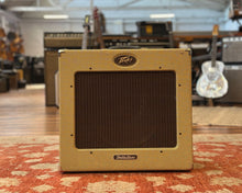 Load image into Gallery viewer, Peavey Delta Blues 115
