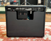 Load image into Gallery viewer, Peavey ValveKing 112 50 Watt 1x12&quot; All Tube Guitar Amplifier
