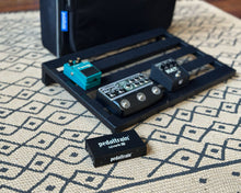 Load image into Gallery viewer, Pedaltrain Classic 3 w/ Gigbag + Spark ISO1300 Power Supply
