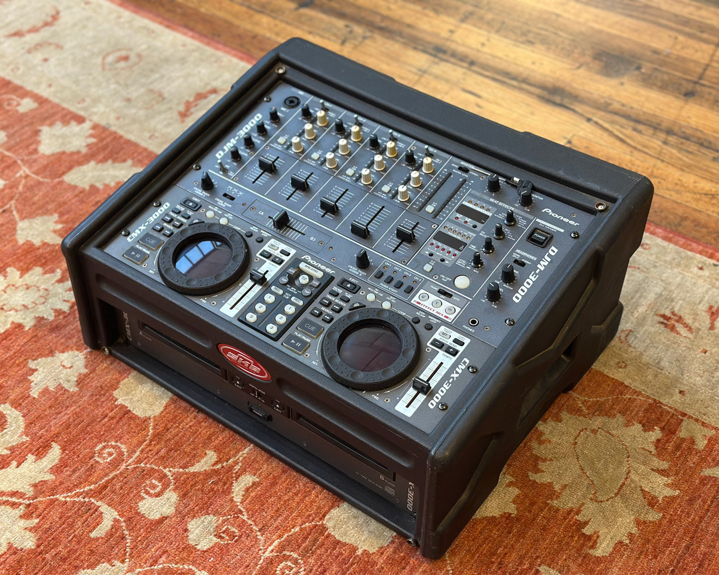 Pioneer CMX-3000 & DJM-3000 System & SKB Road Case