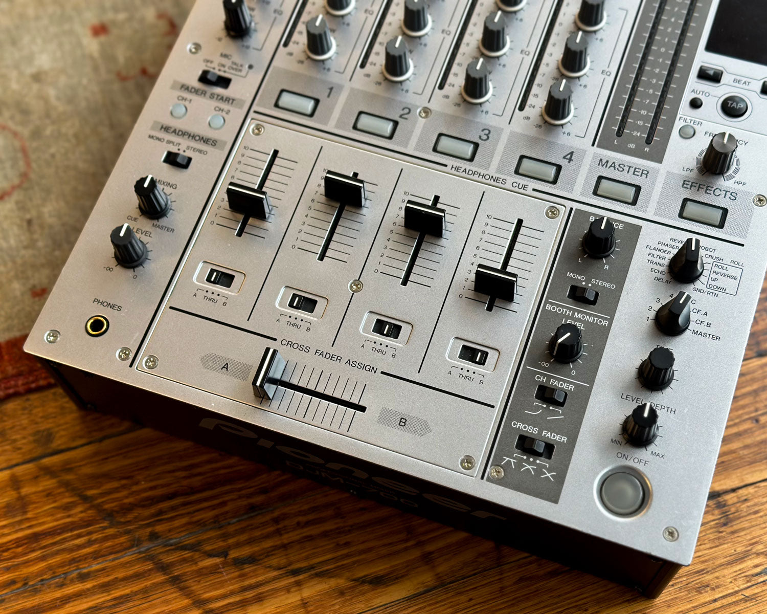 【美品】Pioneer DJM-700 DJミキサー 整備済み】パイオニア DJミキサー DJM-700 美品 PIONEER