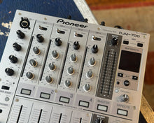 Load image into Gallery viewer, Pioneer DJM-700
