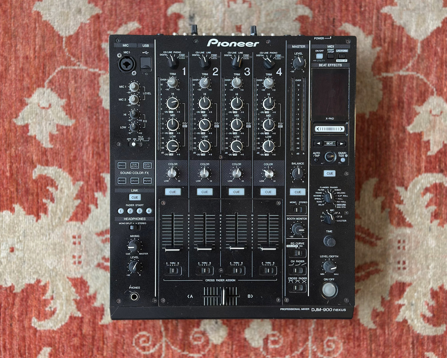 Pioneer DJM 900NXS Nexus 4-Channel Club Digital Mixer