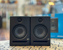 Load image into Gallery viewer, PreSonus Eris Series E5 High Definition Near-Field Studio Monitors
