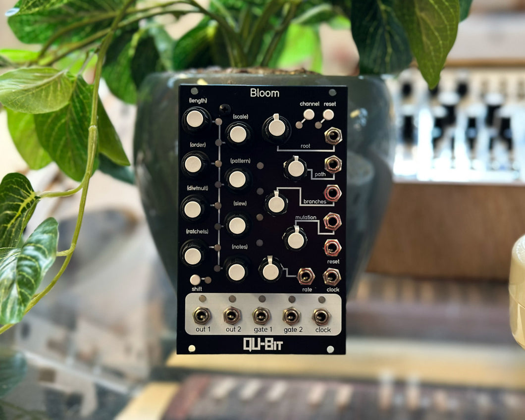 Qu-Bit Bloom V1 Daisy Fractal Sequencer