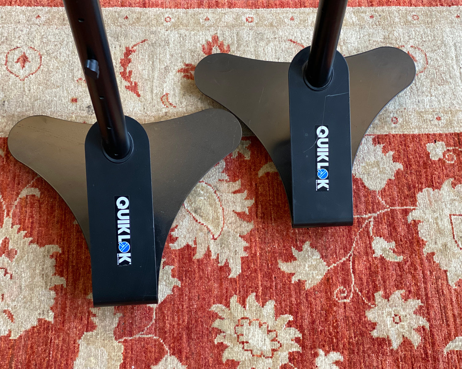 Piedistallo Quiklok BS/402 Per Monitor Da Studio: Regolabile In Altezza, Fino A 57 Kg!