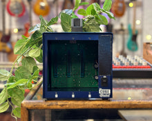 Load image into Gallery viewer, Radial Workhorse Cube 500 Series Enclosure
