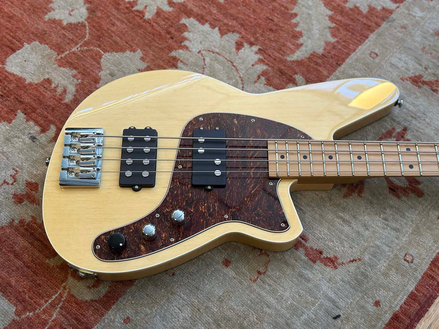 Reverend Mercalli 4 Bass