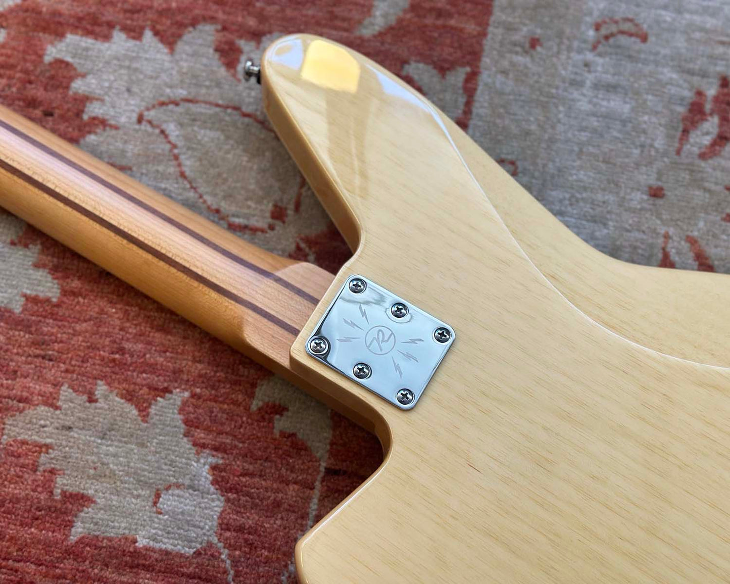 Reverend Mercalli 4 Bass