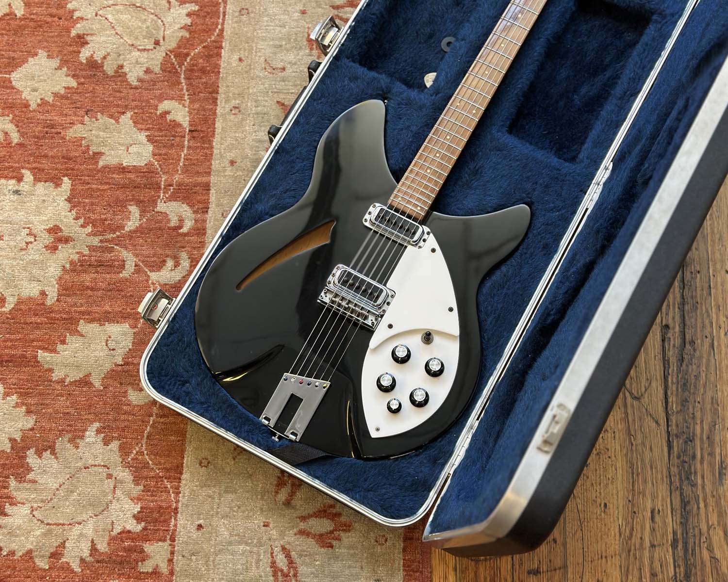 1990 Rickenbacker 330 - Jet Glo w/ HSC & Paperwork – Found Sound