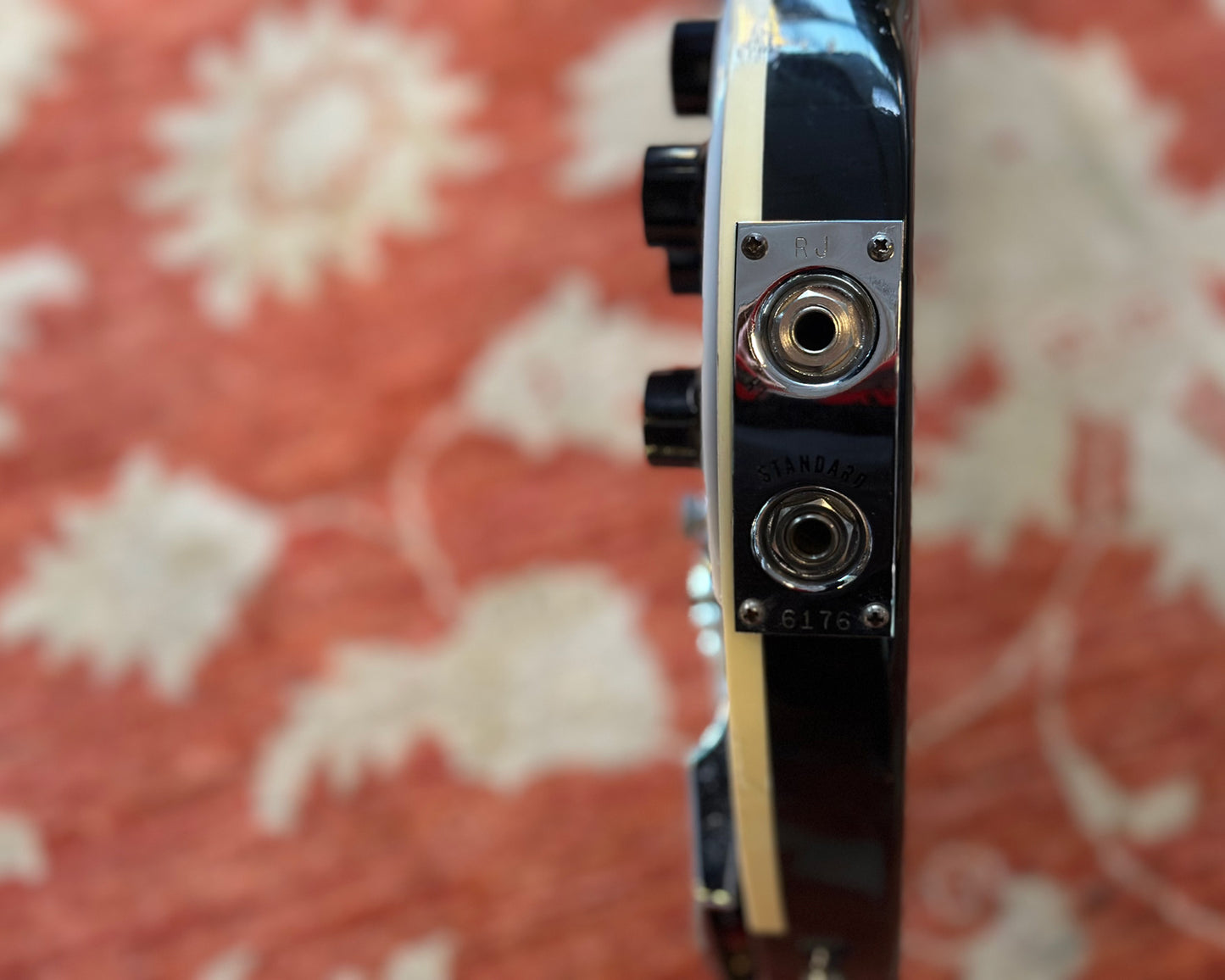 1978 Rickenbacker 4001 - Jetglo w/ HSC (4.46kg / 9.83 lbs)