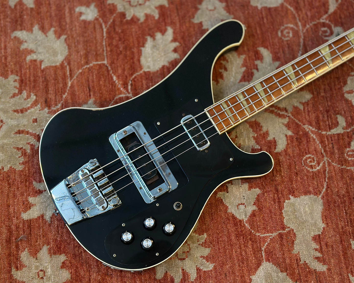 1975 Rickenbacker 4001 Bass "Jet-Glo" w/ HSC