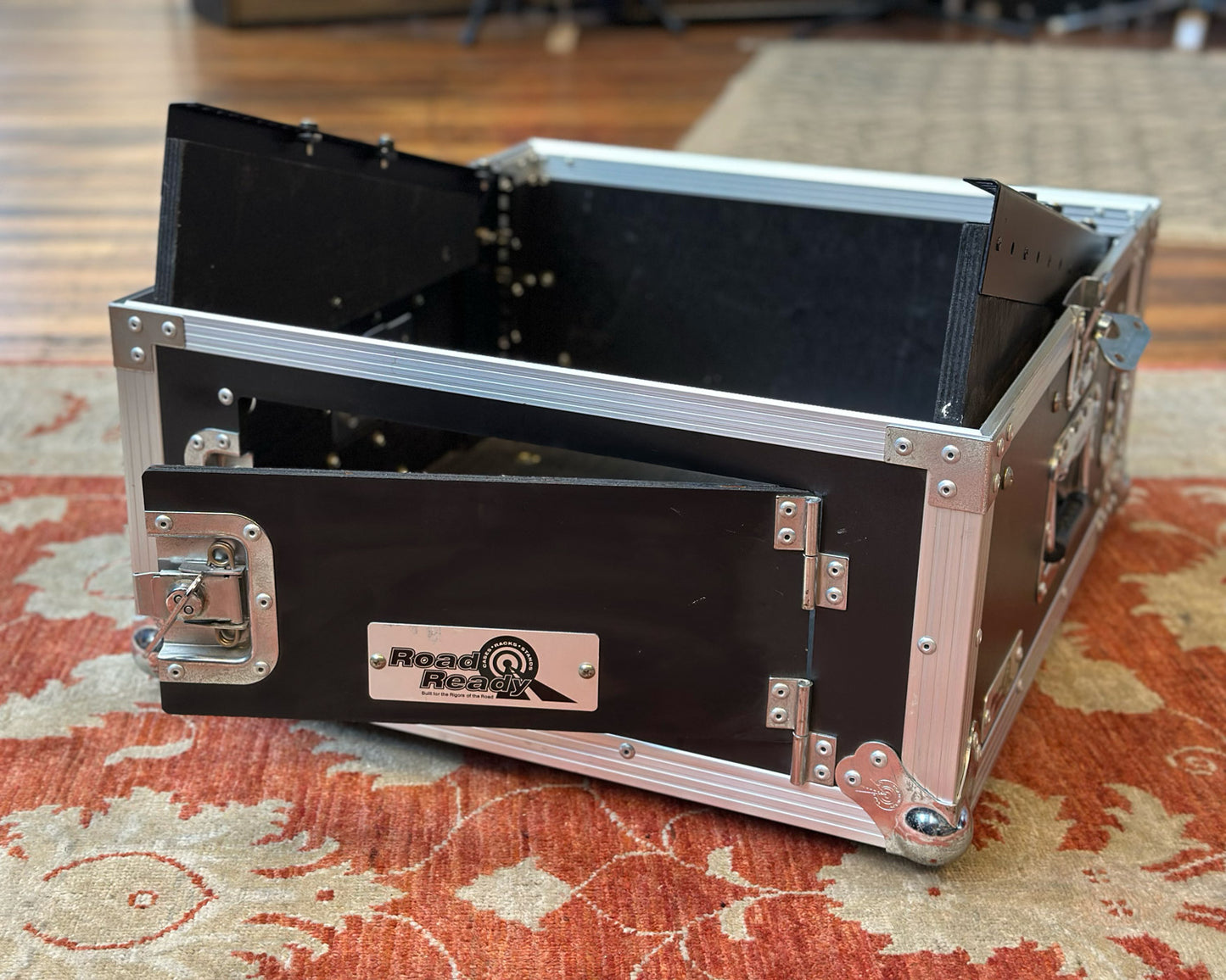 Road Ready Slant Rack Case