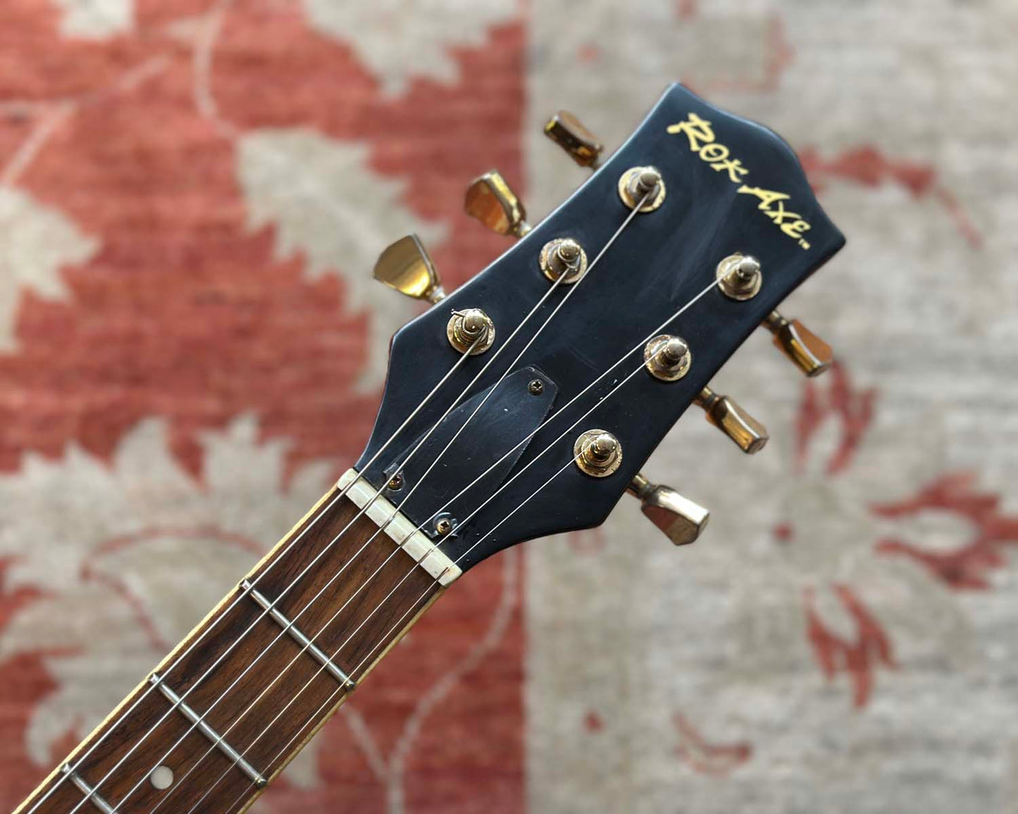 Rok Axe Semi Hollow - 137 Style