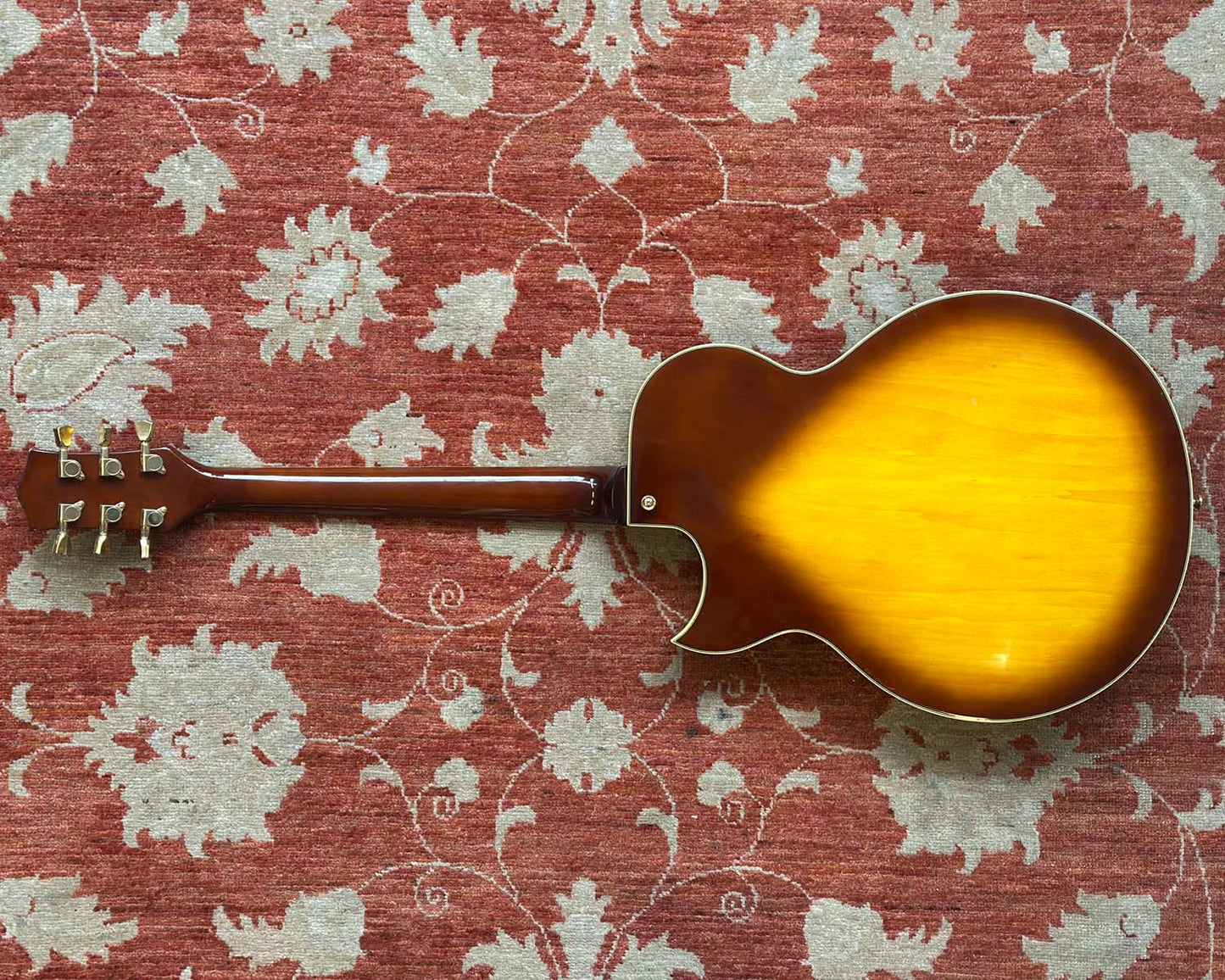Rok Axe Semi Hollow - 137 Style