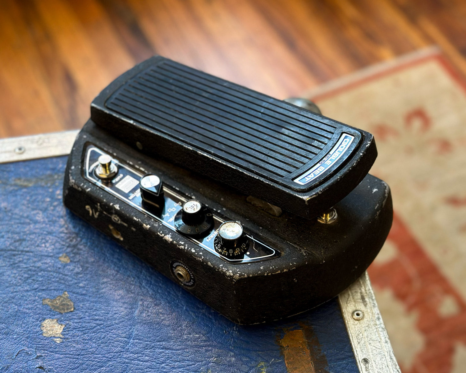 Roland AD-50 Double Beat Fuzz-Wah – Found Sound