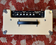 Load image into Gallery viewer, Roland Blues Cube Hot Guitar Amplifier
