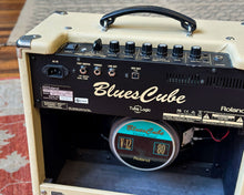 Load image into Gallery viewer, Roland Blues Cube Hot Guitar Amplifier
