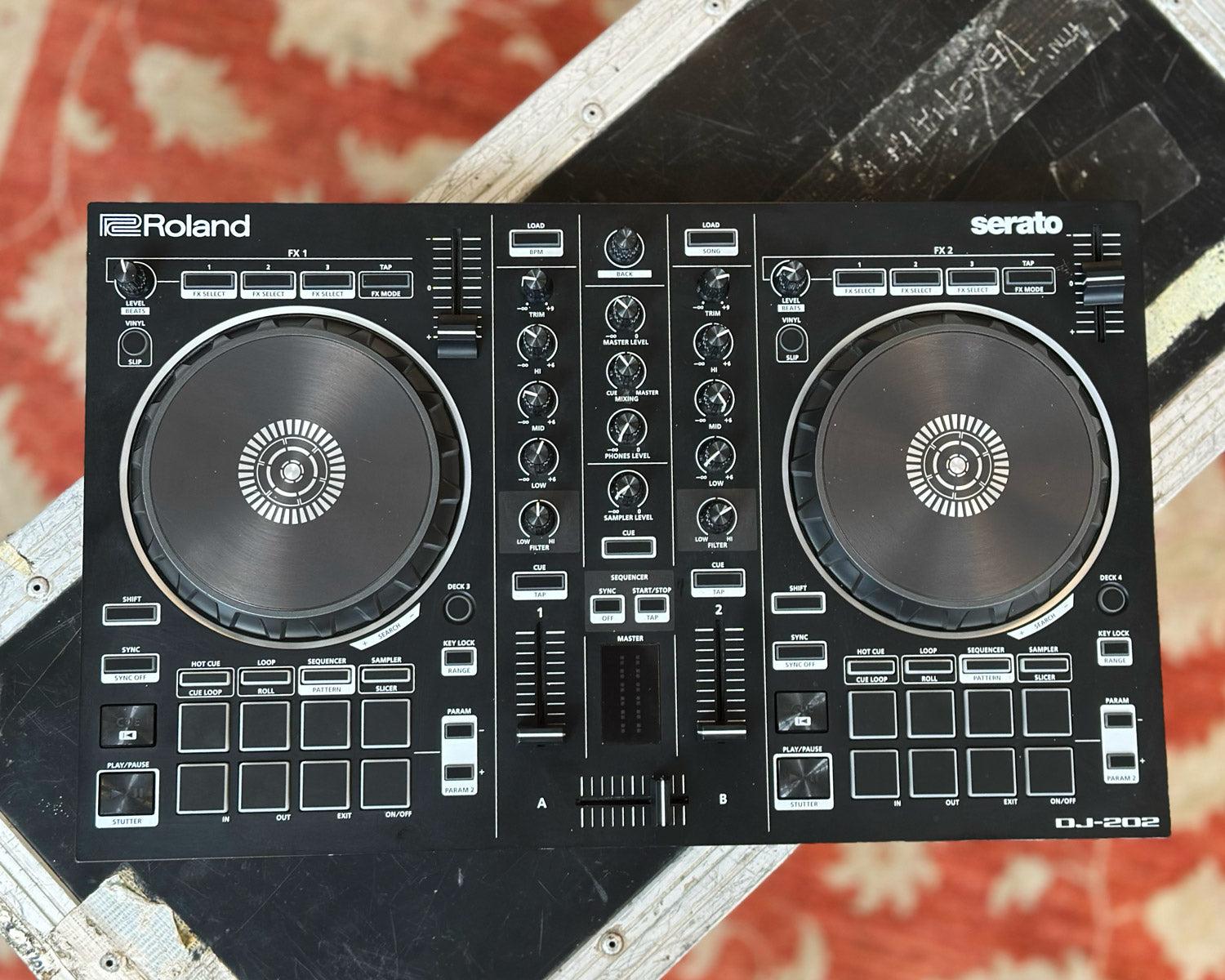 Roland DJ-202 Serato DJ Controller – Found Sound