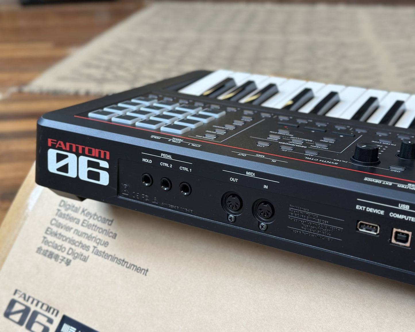 Roland FANTOM 06 61-Key Synthesizer Keyboard w/ Synth Action & Colour Touchscreen