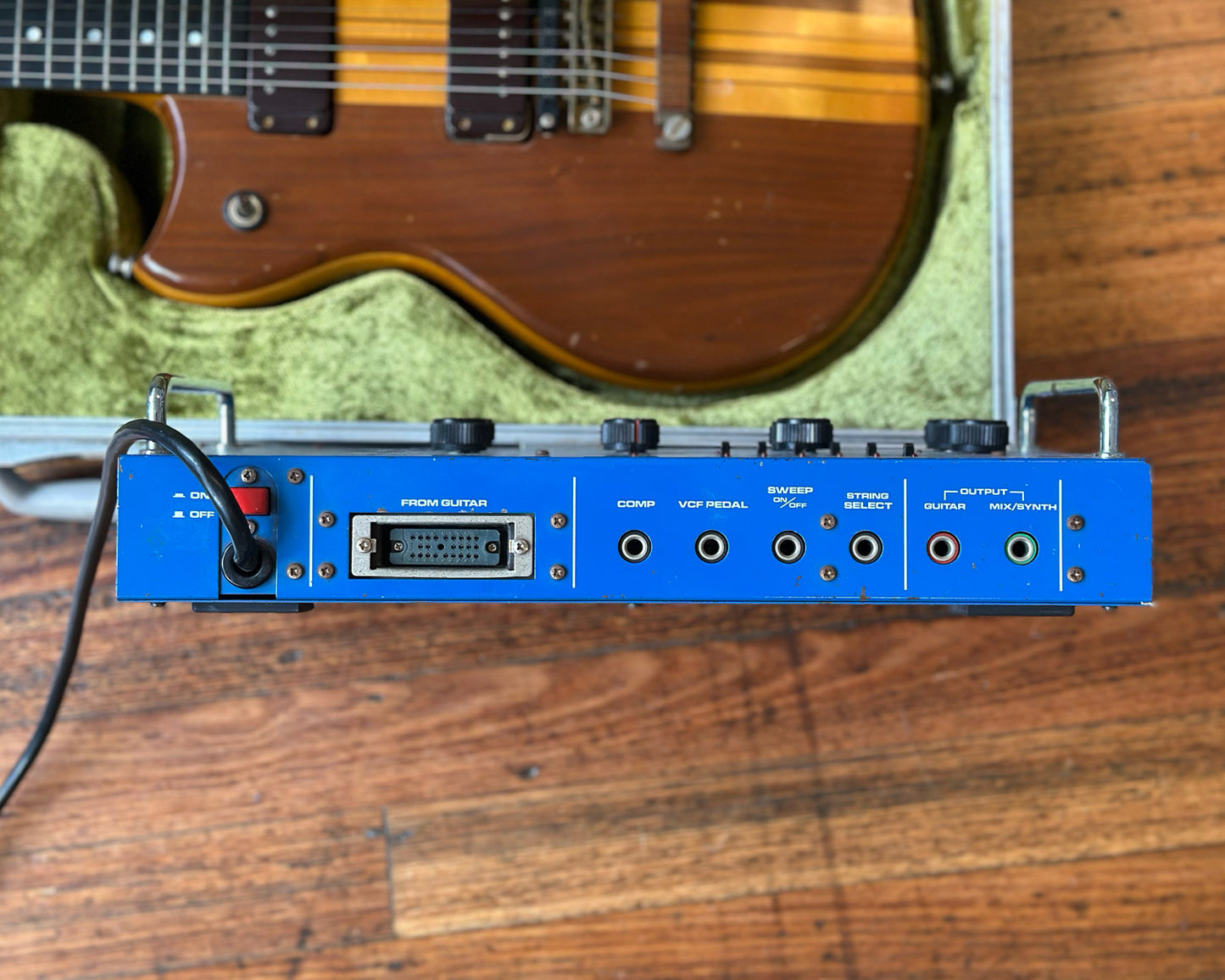 Roland G-808 Guitar Controller and GR-300 Polyphonic Synthesiser