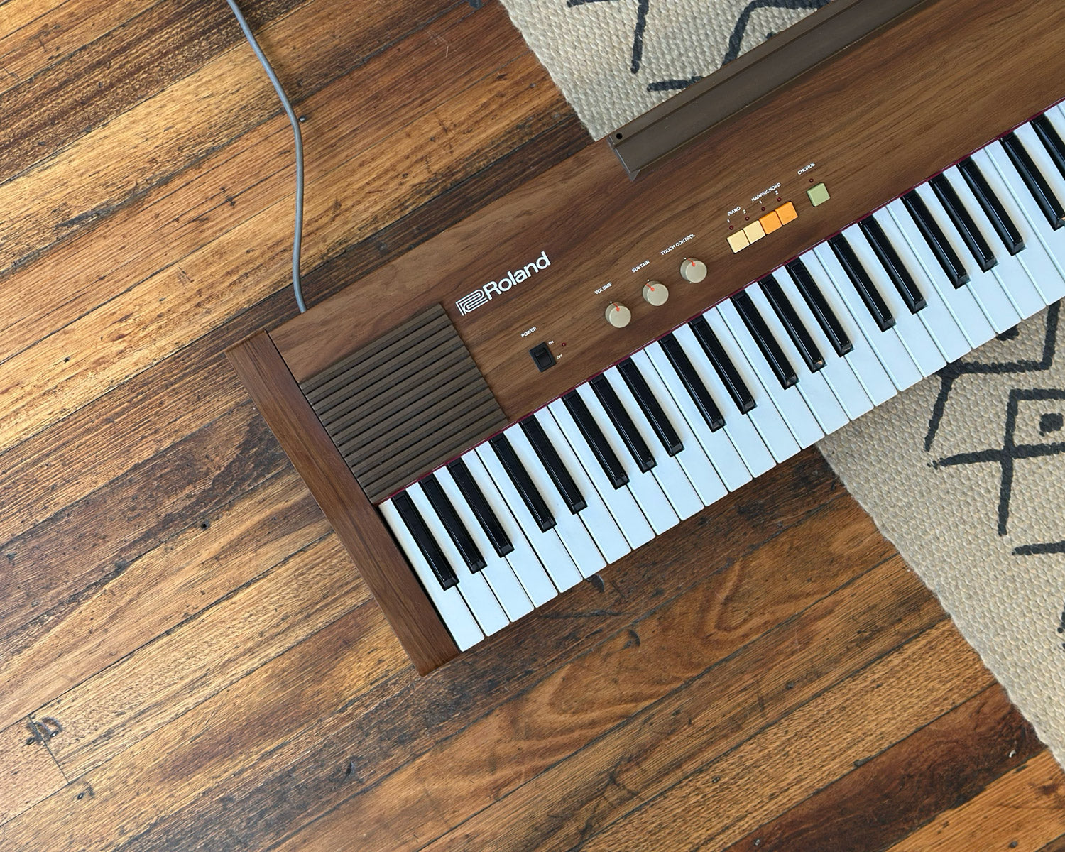 Roland HP-70 Piano Plus – Found Sound