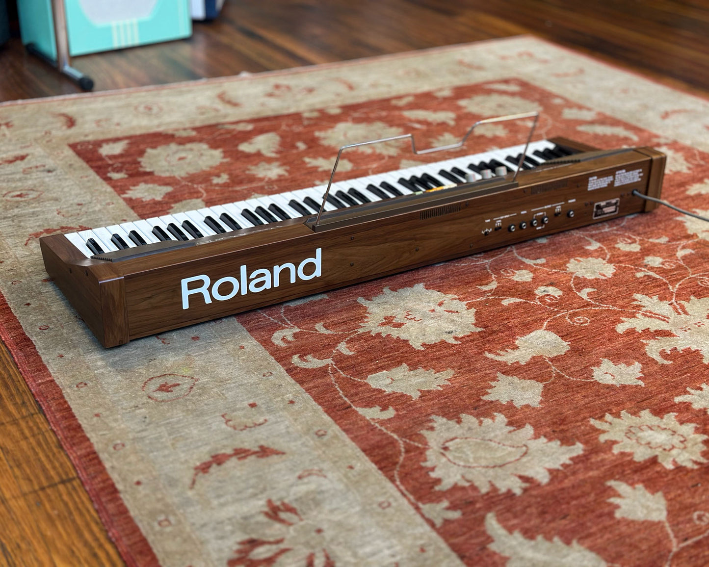 Roland HP-70 Piano Plus