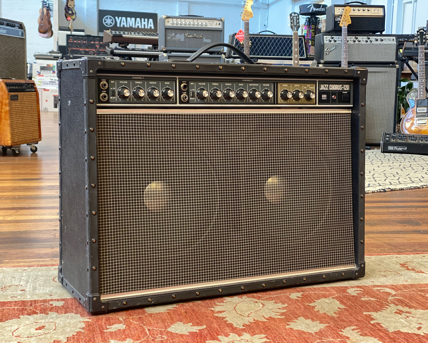 Roland JC-120 Jazz Chorus Guitar Amplifier – Found Sound
