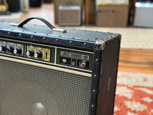 Load image into Gallery viewer, Roland JC-80 Jazz Chorus 60 Watt 1x15" Solid State Guitar Amplifier

